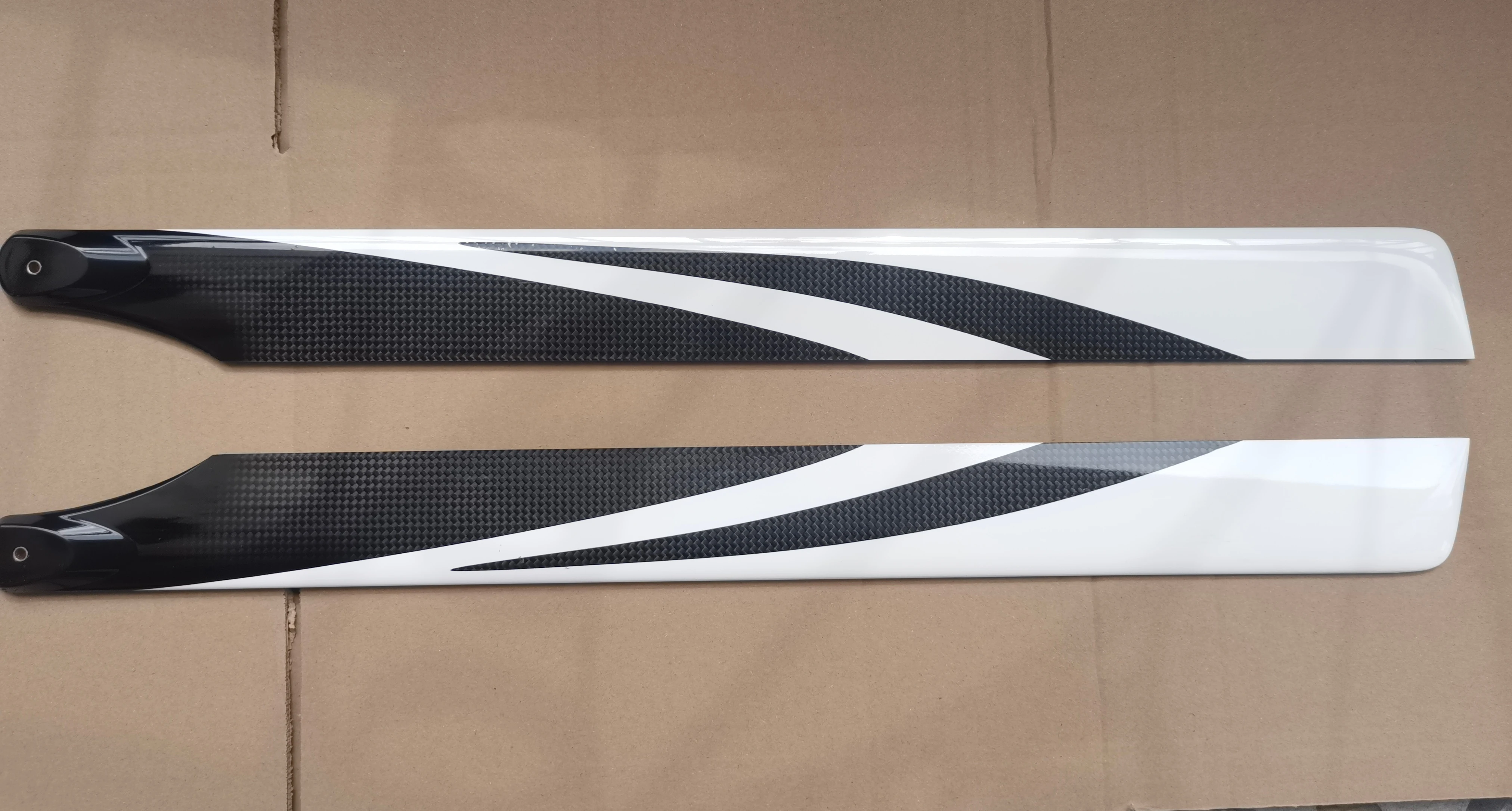 DIY RC RJX 헬리콥터 메인 블레이드 470/520/550mm 탄소 섬유 메인 로터 블레이드 Align 500X 550 550X TG520 헬리콥터 키트