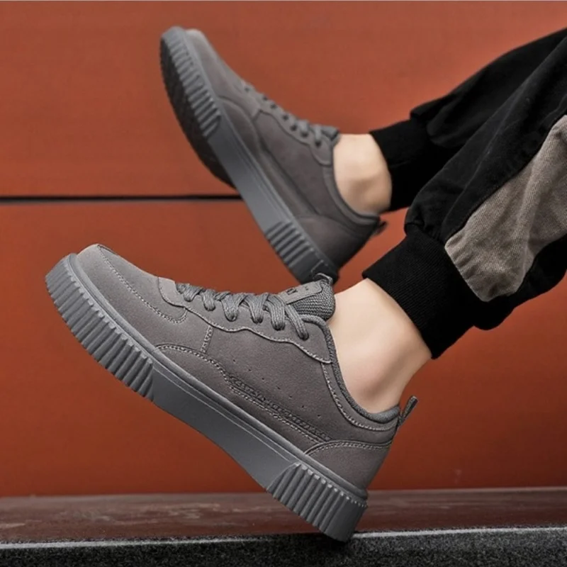 

MAEDEF New Men's Sneakers Breathable Mesh Lightweight Walking Shoes Non Slip Comfortable Casual Sneakers for Men Sports Shoes