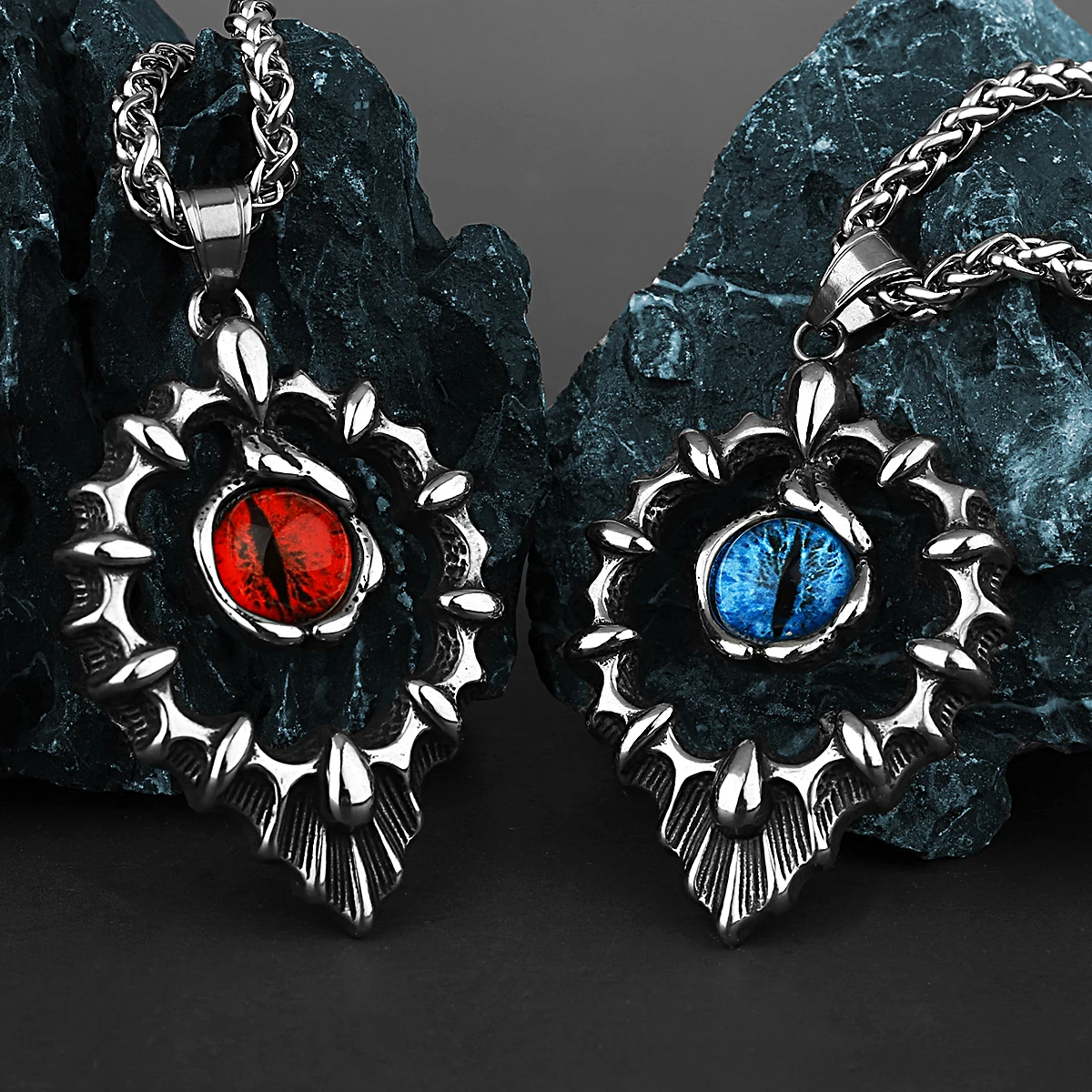 

Retro Cool Flame Gem Demon Eye Pendant Unisex Fashion Personality Demon Eye 316L Stainless Steel Gift Jewelry Wholesale