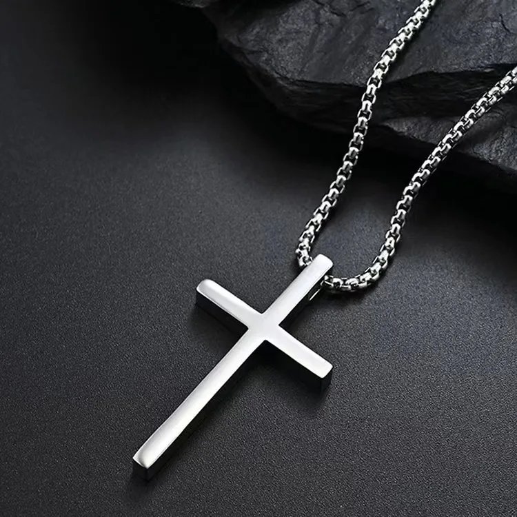 New Smooth Cross Necklace Men\'s Titanium Steel Versatile Long Cross Pendant Sweater Chain Accessories