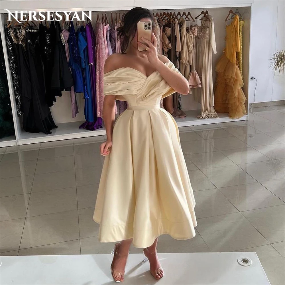 

Nersesyan Champagne Solid Formal Evening Dresses Pleated Off Shoulder A-Line Prom Dress Backless Ankle Length Party Gowns 2024