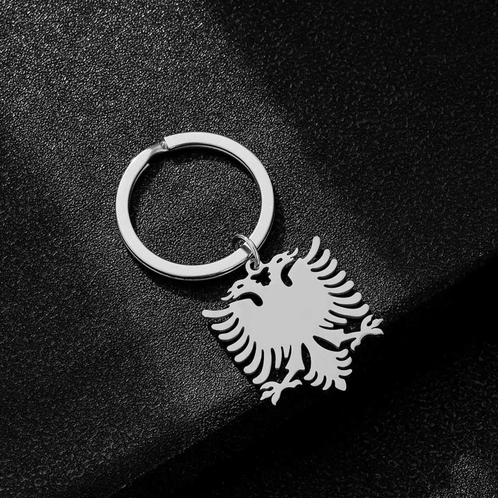 Albanien Doppelköpfiger Adler Schlüsselanhänger Edelstahl Albanisches Nationalemblem Schlüsselring Souvenir Geschenk für Männer Frauen – Detail 4