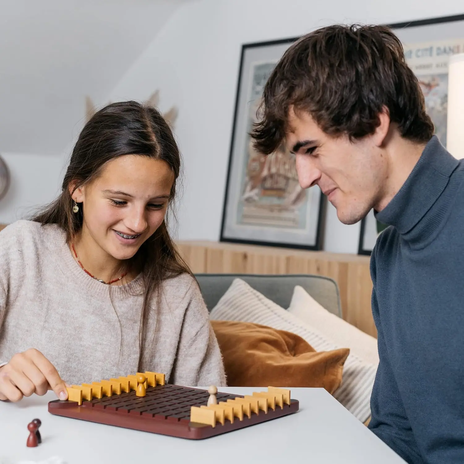 クオリドール 木製戦略ゲーム 大人＆ファミリー向け、8歳以上、2～4人プレイ、1分で学べる、15分で遊べる