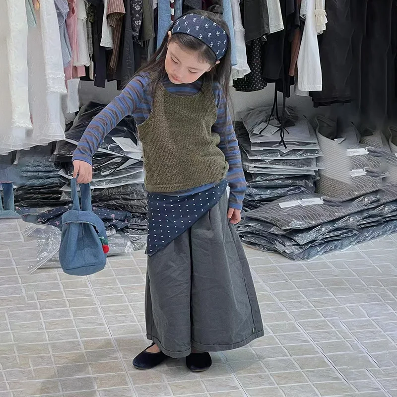 

Suit 2025 Autumn New Children's Clothing Girl Baby Knitted Waistcoat Stripe Leggings Shirt Fart Curtain Pants Three Sets Casual