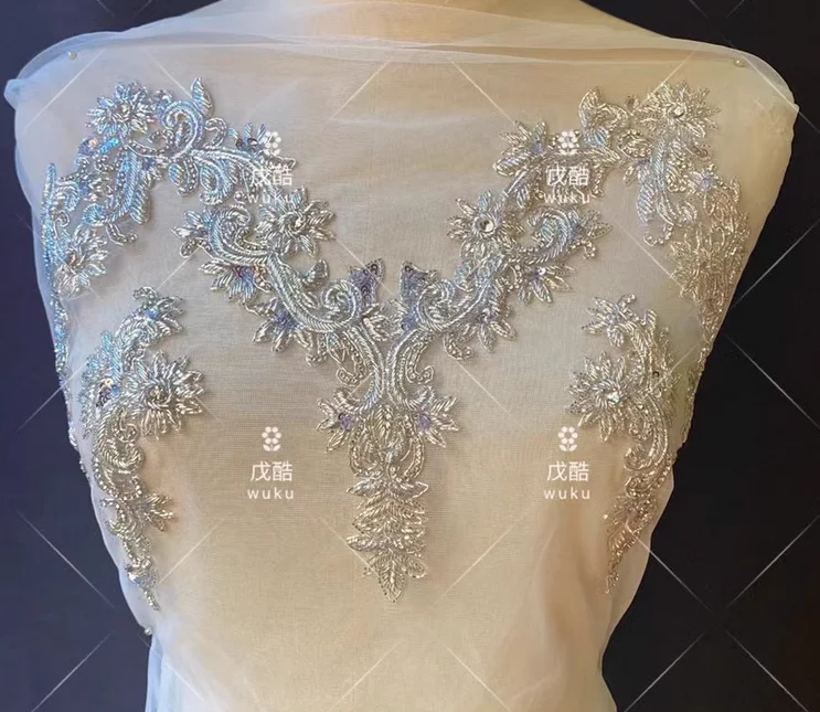 

Высококачественный импортный индийский шелковый шарф ручной работы, платье Cheongsam, костюм Xiuhe, танцевальный костюм, декоративные наклейки «сделай сам»