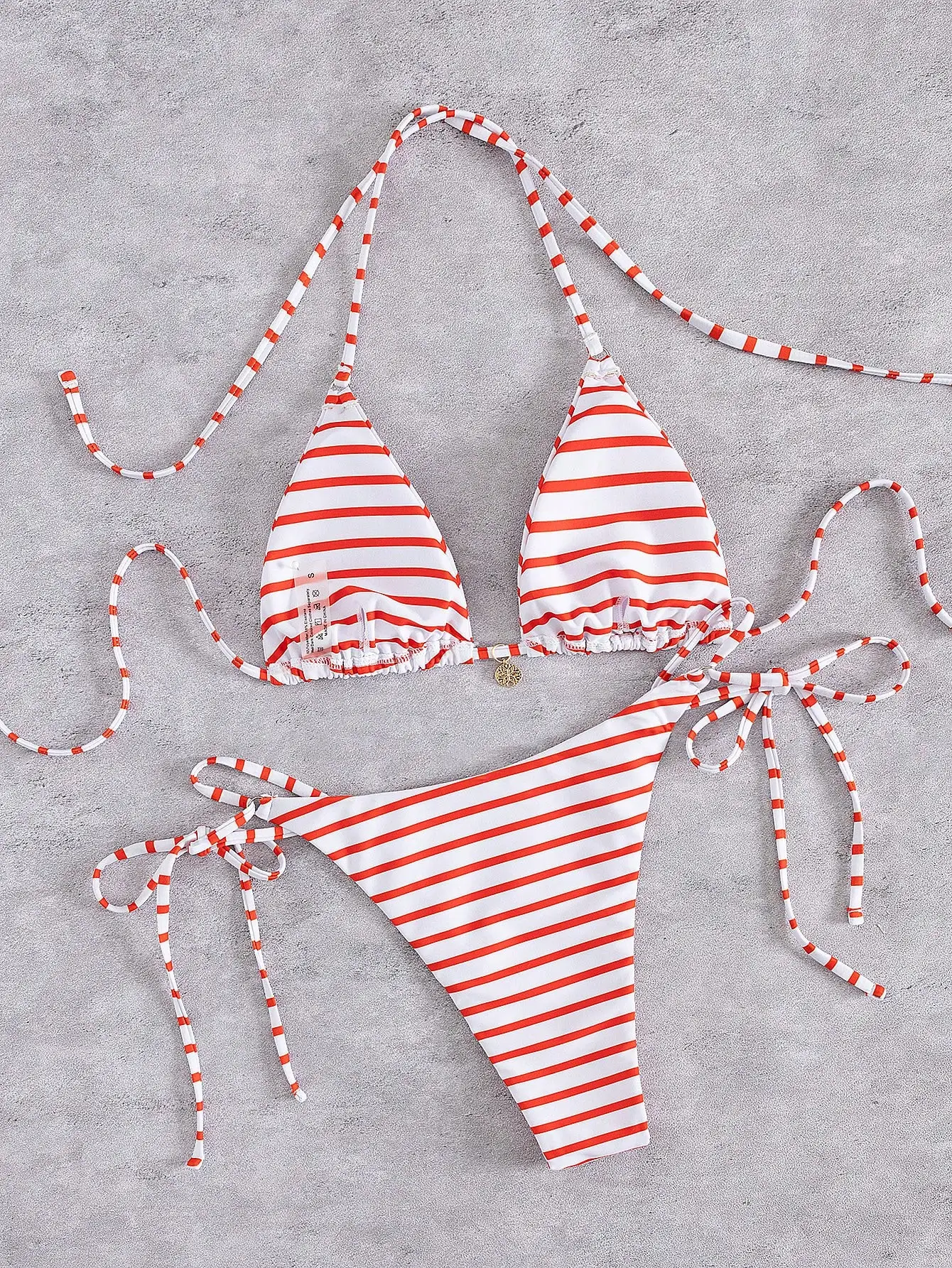 

Женский полосатый красно-белый комплект бикини для пляжного отдыха