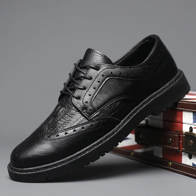 Luxury Business Oxford Leather Shoes Men Breathable Patent Leather Formal Shoes Plus Size Man Office Wedding Flats Male Black