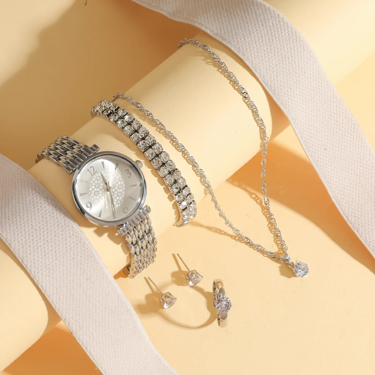 

Новые модные круглые цифровые трендовые женские кварцевые часы с тонким ремешком, набор ювелирных изделий с бриллиантами из пяти предметов, без подарочной коробки