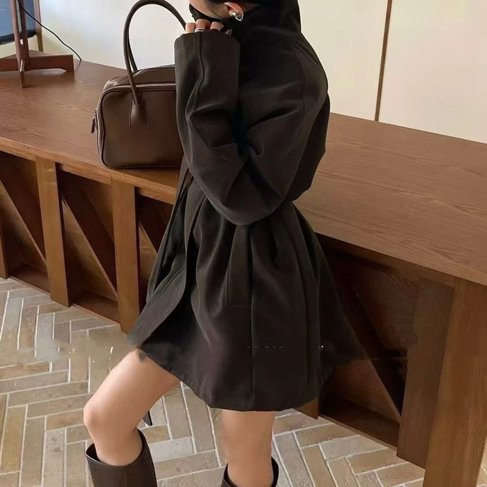 투트윈스타일 솔리드 스플라이스드 밴디지 시크 재킷 여성 터틀넥 긴팔 루즈핏 여성 재킷 가을 패션