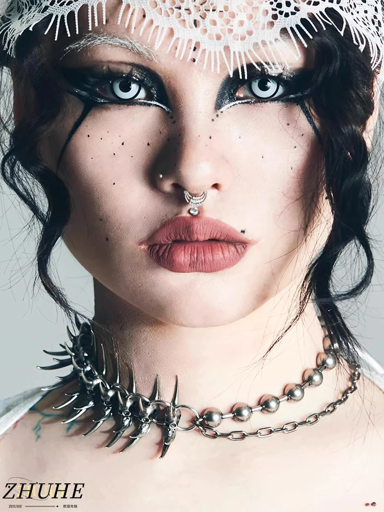 Vintage Punk-Schädel-Halskette mit Spikes – Kupfermaterial, Schmuckzubehör für Damen und Herren, scharfer Dorn-Anhänger im gotischen Stil