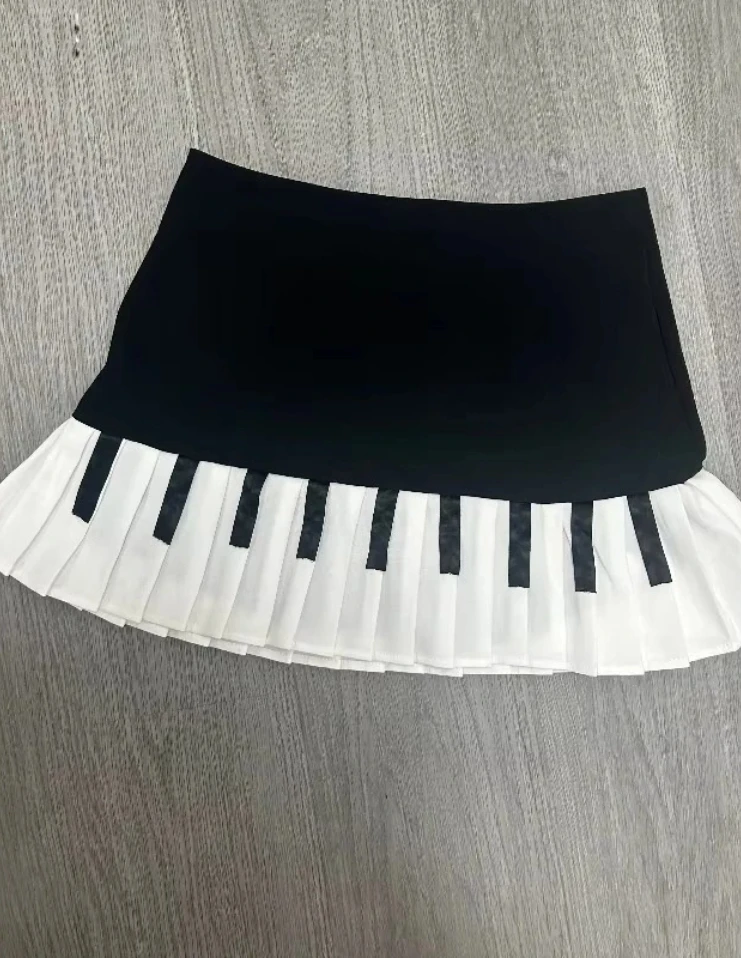 Spring Black White Spliced Women Short Skirt Slim Design Harajuku Mini Skirt Female  Korea Style Chic Piano Skirt