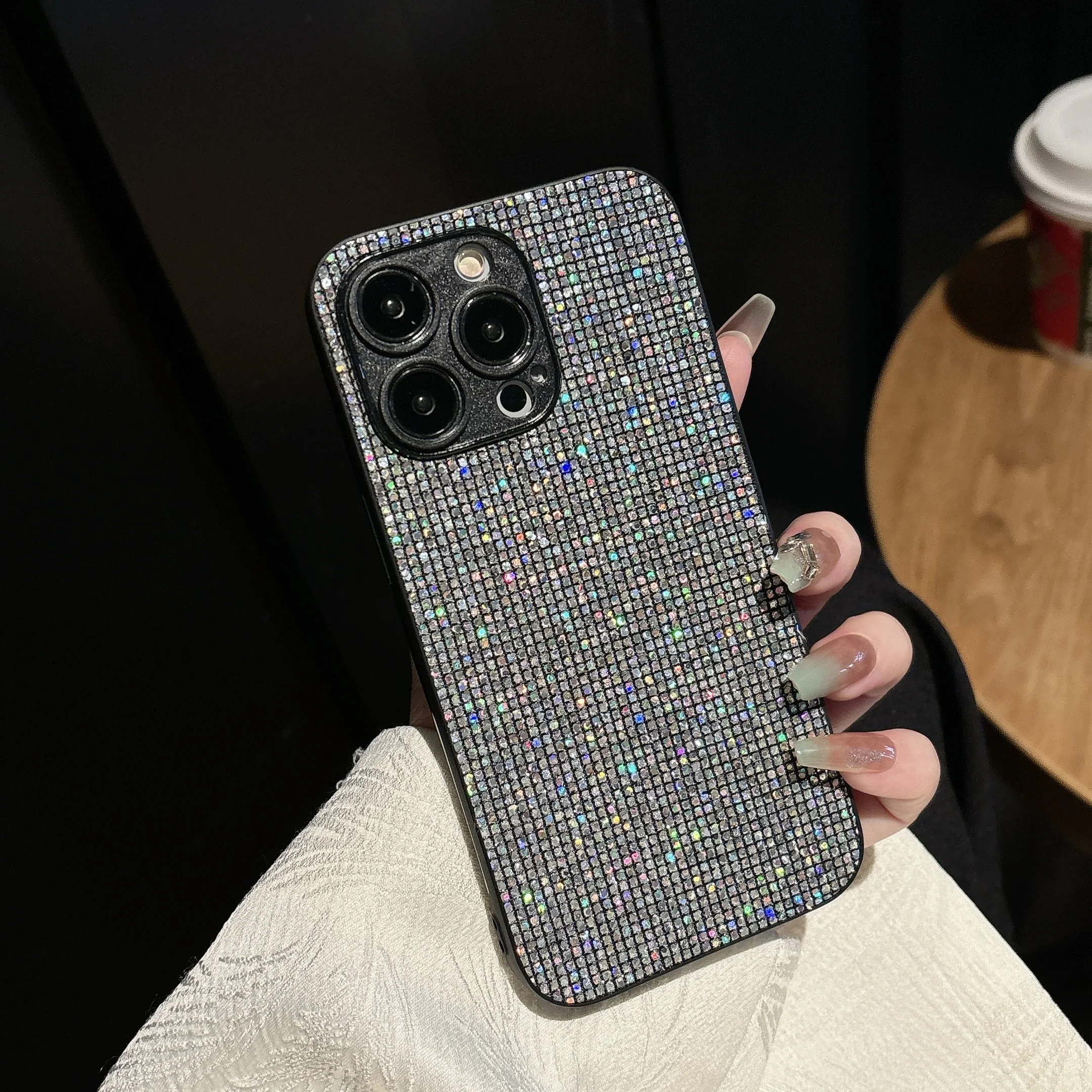 Luxuriöse Glitzer-Pailletten-Gittermuster Weiche Handyhülle für iPhone 16 15 14 13 12 11 Pro Max 16E X XS Plus Stoßfeste Schutzhülle – Detail 6