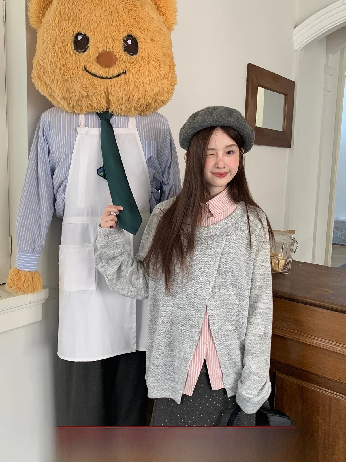 

Женская футболка Chesday Korean Sleey Pink College Wind с мягким дизайном и вставками, весенняя, молодежная, с длинным рукавом и круглым вырезом