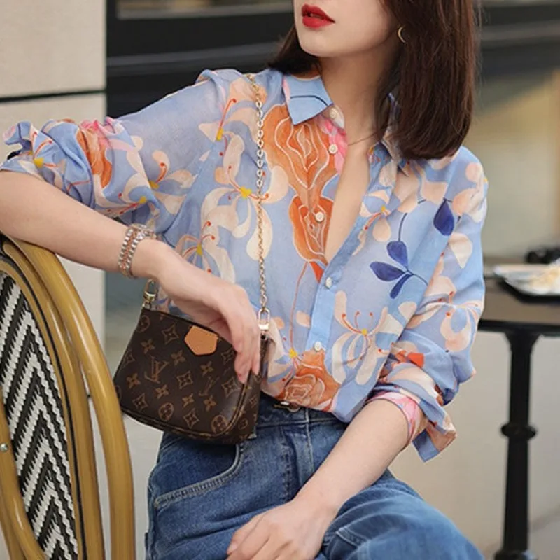 Spring and Autumn Women\'s Blouses Office Lady Turndown Collar Patchwork Printing Button Loose Chiffon Cardigan Fashion Shirt