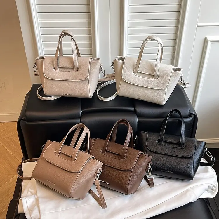 

2025 New Premium PU Bag Women High-end Niche Large Capacity Business Zipper Shoulder Crossbody Purse