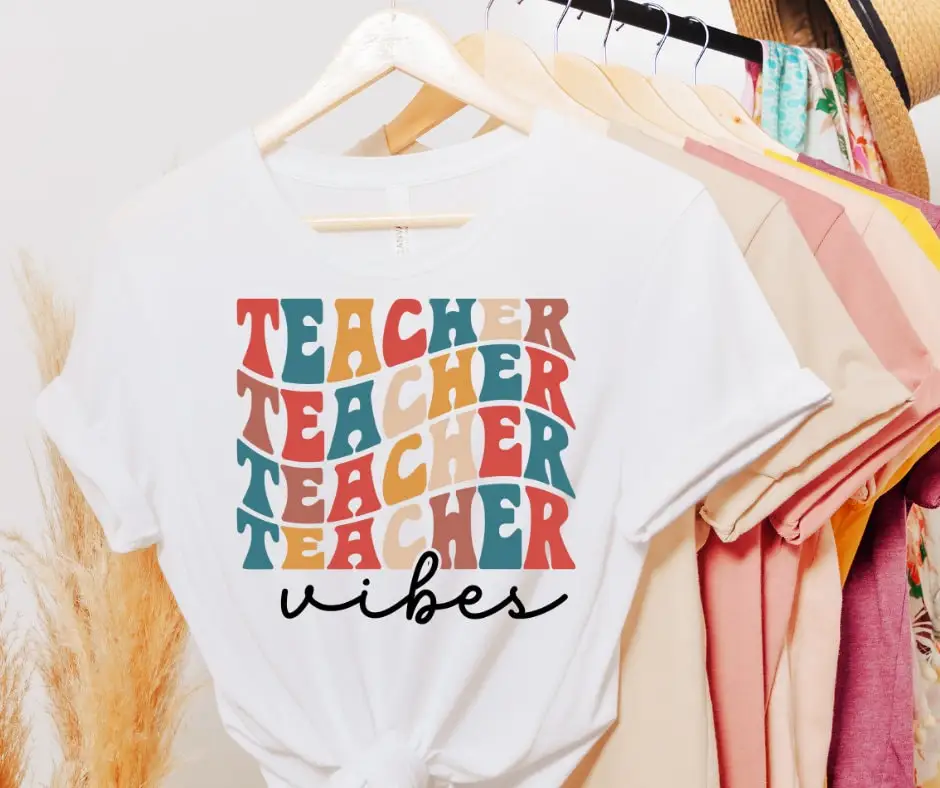 Retro Colorful Teacher Vibes Vintage Groovy T Shirt Perfect for Teachers and Back to School