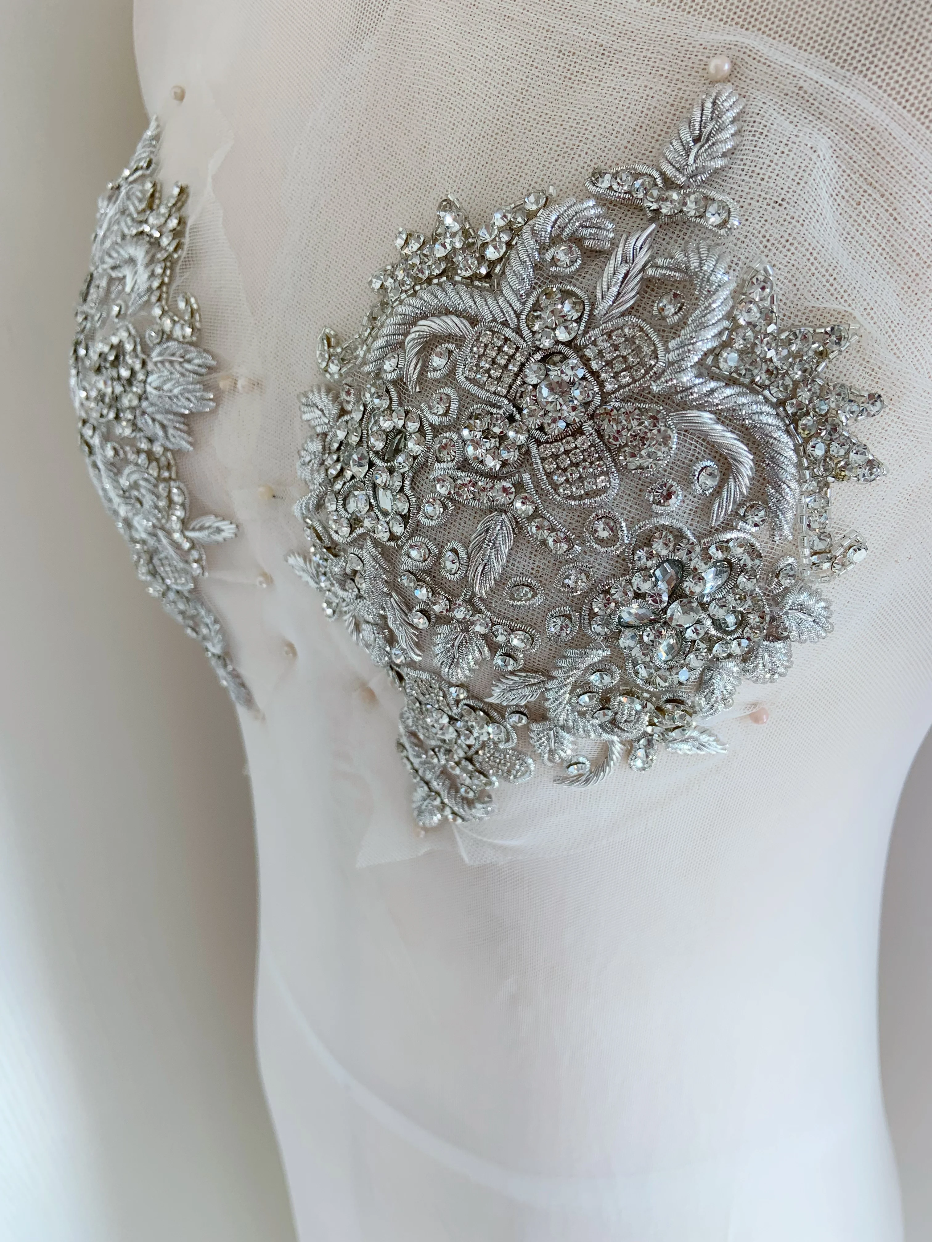 

Silver Handmade 3D Rhinestone Applique Hand Sewn Bodice Patch for Couture,Haute Bridal Dress,Party Clothing