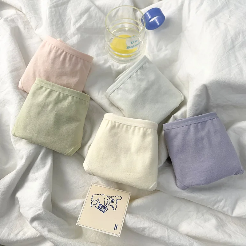 Japanese Seamless 10a Women's Underwear Women's Pure Cotton Women's Mid Waist All Cotton Antibacterial Girls' Triangle Shorts
