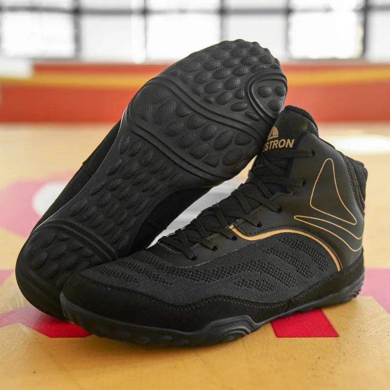 Professional Wrestling Shoes Men Luxury Brand Boxing Shoes for Mens Comfortable Fighting Boots Youth Designer Gym Training Shoe