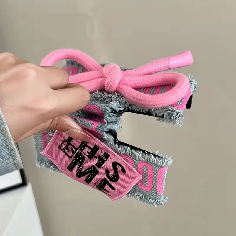1 Stück Hellblaue Strukturierte Schleifen-Haarspange aus doppelseitigem Denim – Farblich passende Haarspange für Damenfrisuren, Haarklammer, Haar-Accessoire – Detail 4