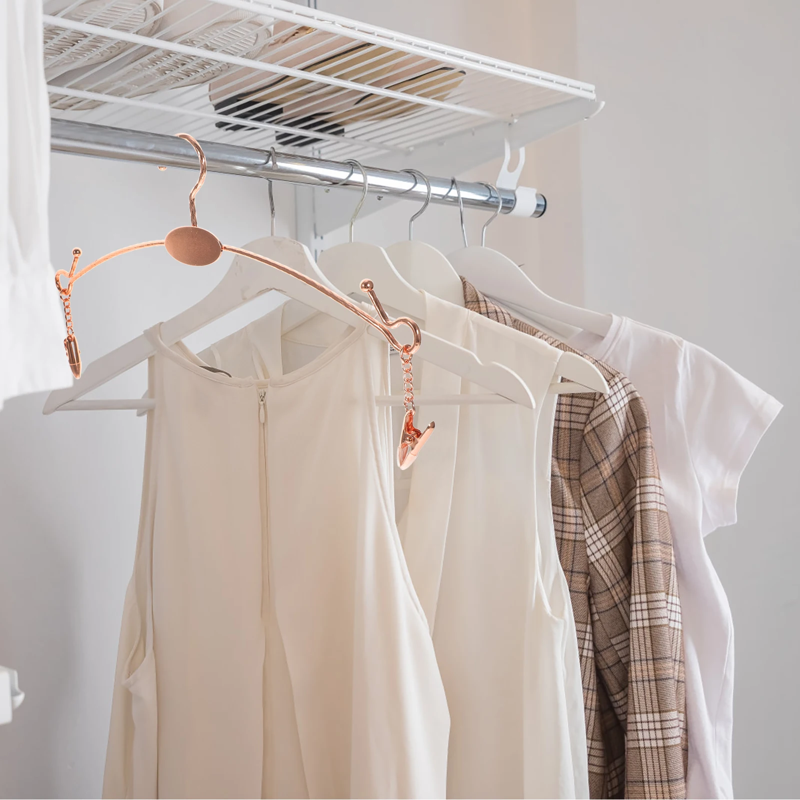 

10Pcs Women's Underwear Organizers Bra Hangers Space Saving Clothes Hangers Rose Gold