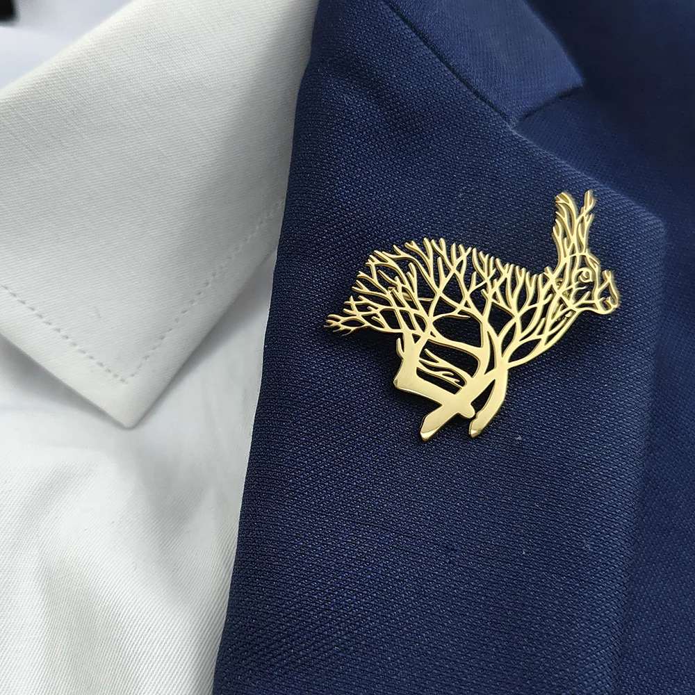 Broche de acero inoxidable de diseño avanzado: diseño de conejo lindo hueco, pin de solapa de moda, regalo de novio