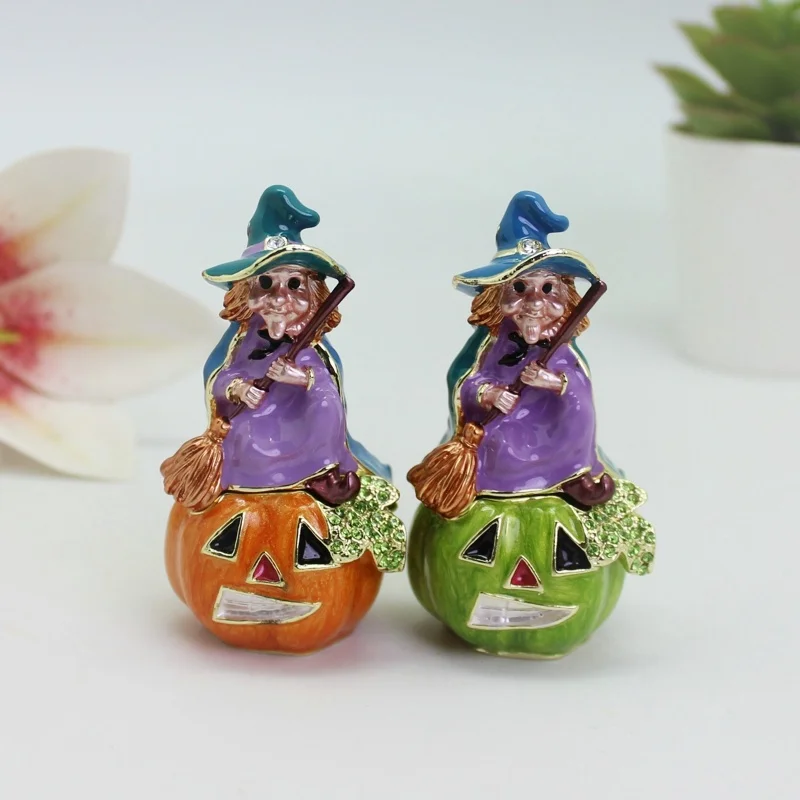 

SHINNYGIFTS Witch Ename Trinket Box Dressing Table Home Decoration Halloween Witch Statues Metal Figurines for Display Halloween