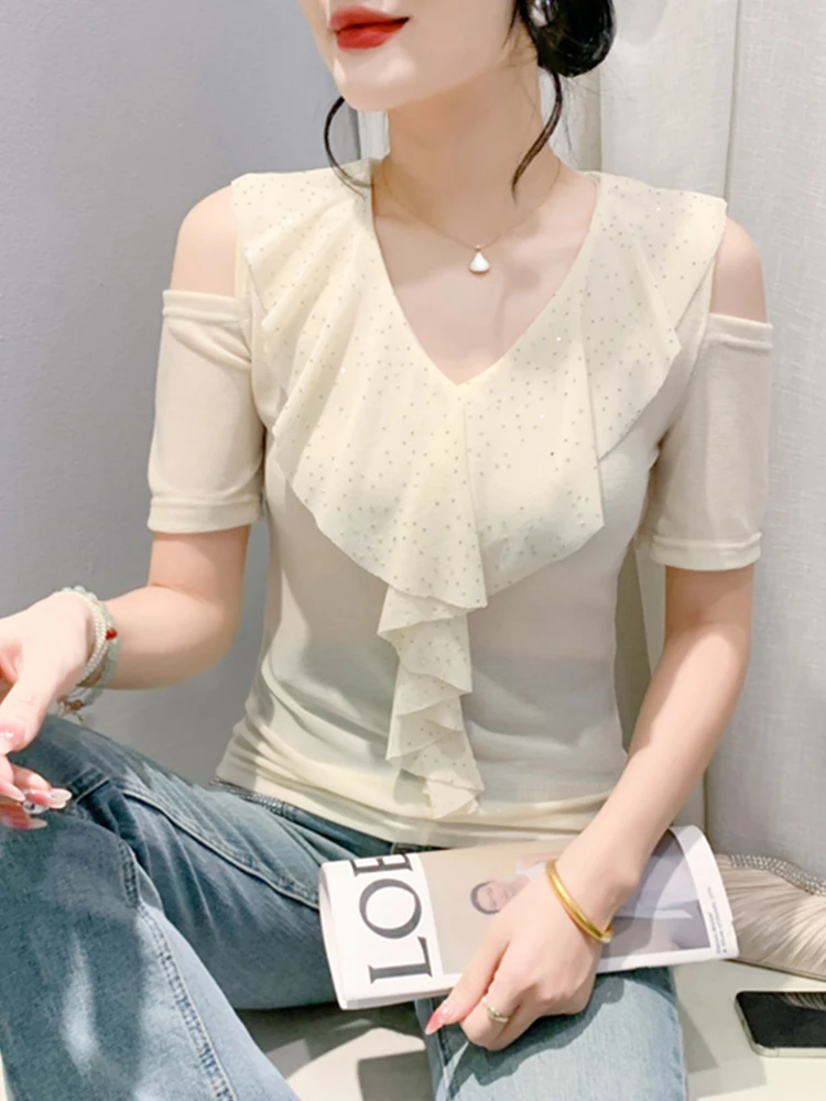 تي شيرت أنيق بأكمام قصيرة من حجر الراين للسيدات صيفي مثير برقبة على شكل حرف v مكشوف الكتف ضيق للتخسيس شبكي مرن