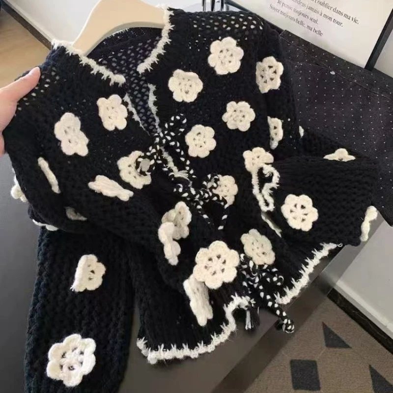 

Retro 3D Rose Flower Crochet Sweater Jacket Women Autumn Winter Korean Hollow Out Full Sleeve Loose Knitted Cardigan Mujer Tops