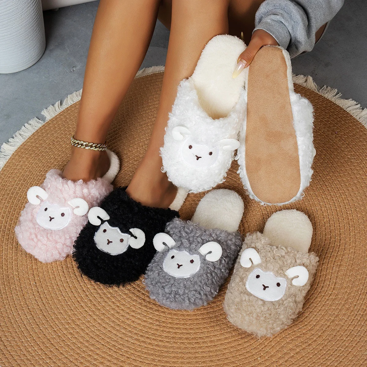 Women's Cartoon Sheep Cotton Slippers Autumn and Winter Women's Home Indoor Soft Bottom Silent Couple Plush Warm Fur Slippers