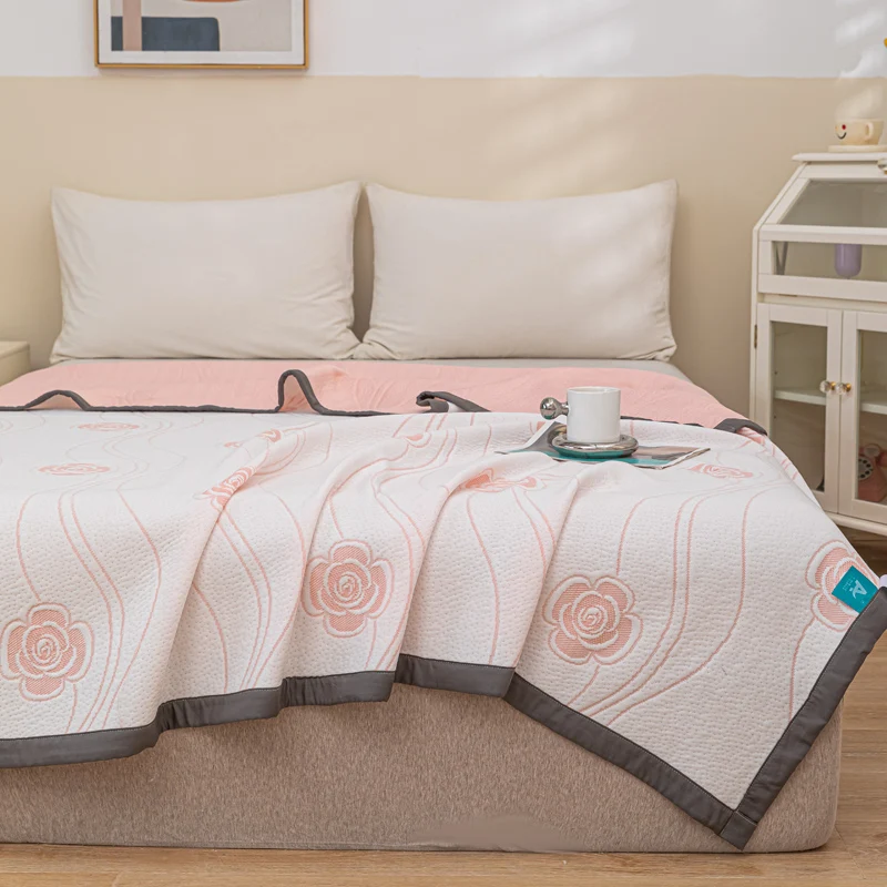 

2025 popular multi-functional three-layer knitted summer quilt blanket towel quilt washable air conditioner quilt summer blanket
