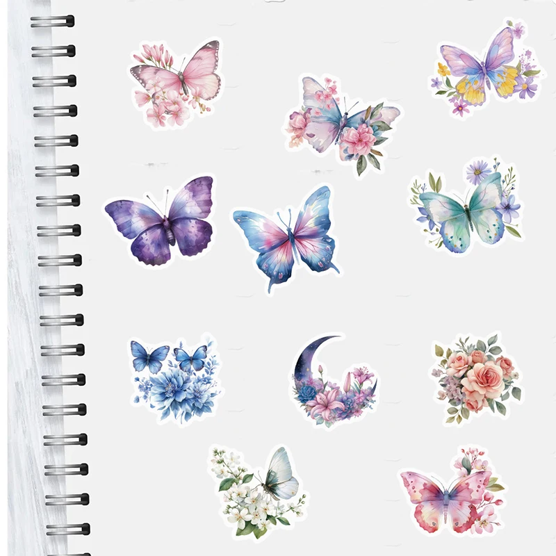 50 قطعة ملصق جرافيتي على شكل فراشة ملونة شفافة مقاومة للماء لتزيين حفلات الزفاف وغرفة النوم وخلفيات فنية ذاتية الصنع ألعاب شارات