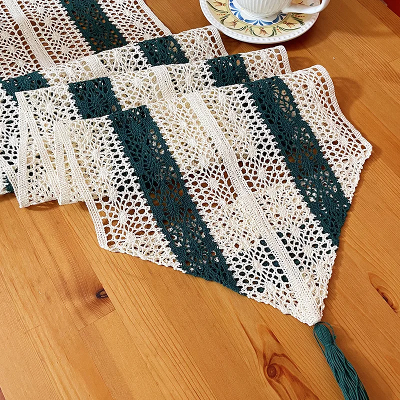 

Table Runner Beige & Green Crochet Polycotton with Tassel, Vintage Decor for Dining & Coffee Table (Square/Scalloped Edge