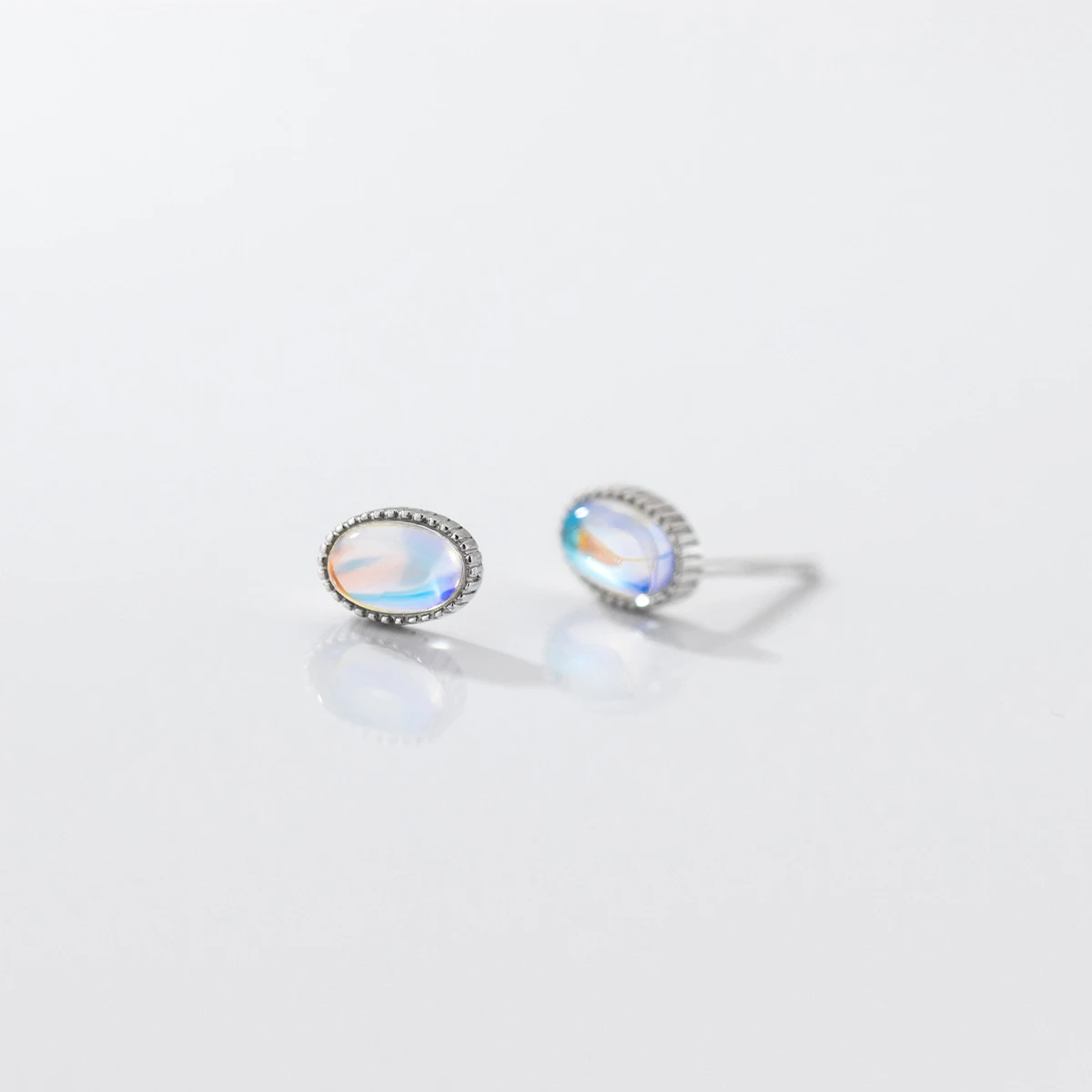 Modian 925 Sterling Silver Round Drop Oval Shape Exquisite Stud Earrings for Women Fine Jewelry Simple MoonStone Anniversary