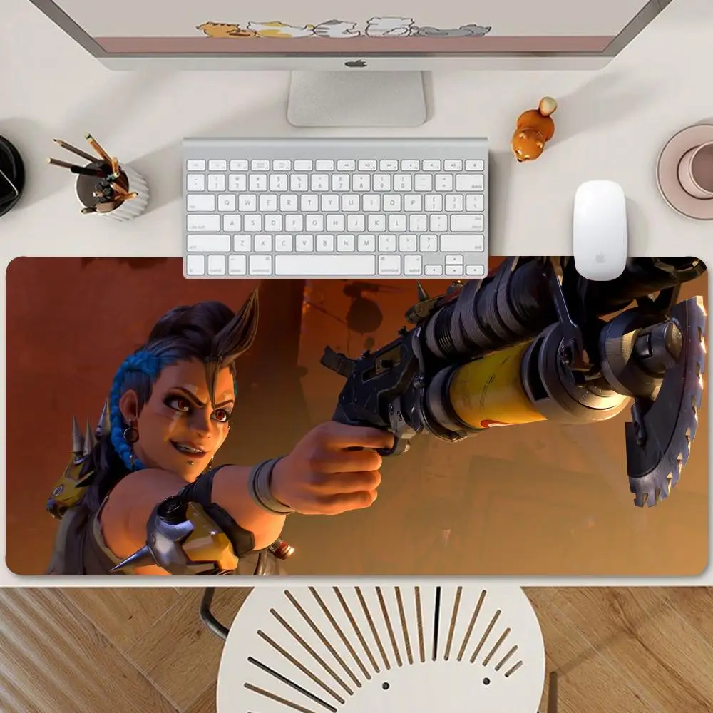 

Junker Queen Junkrat Kiriko Mouse Pad 600x300mm Mouse Mat Office Natural Rubber Carpet Desktop Mouse Pad Mousepad Gamer anime Ho