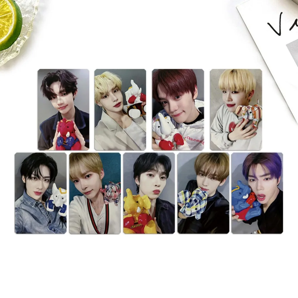 9pcs/Set KPOP ZB1 PREZENT Album Photo Card RICKY JIWOONG TAERAE MATTHEW YUJIN Selfie Photocard Gift HanBin Fans Collection