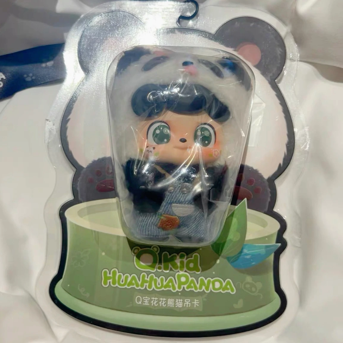 QKid レインボー人形フィギュアブラインドボックスフィギュア人形