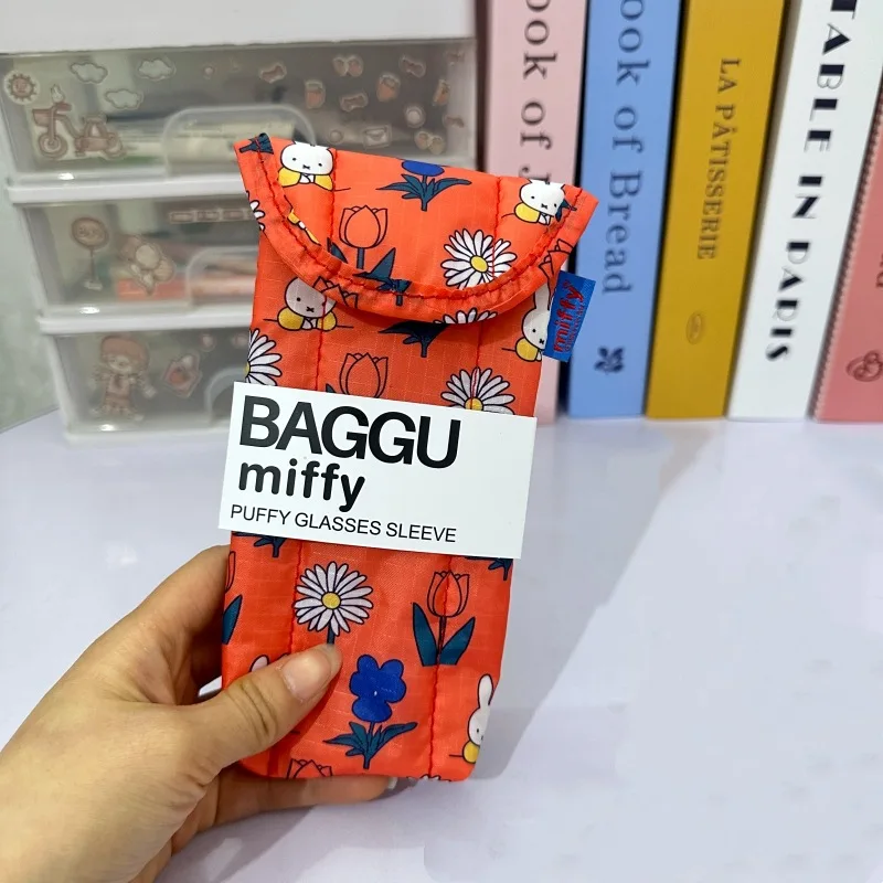 Bolsa de Almacenamiento para Gafas Kawaii Miffy, Linda Bolsa Protectora para Gafas de Sol con Diseño de Conejo de Dibujos Animados, con Atracción Magnética, Juguete de Regalo