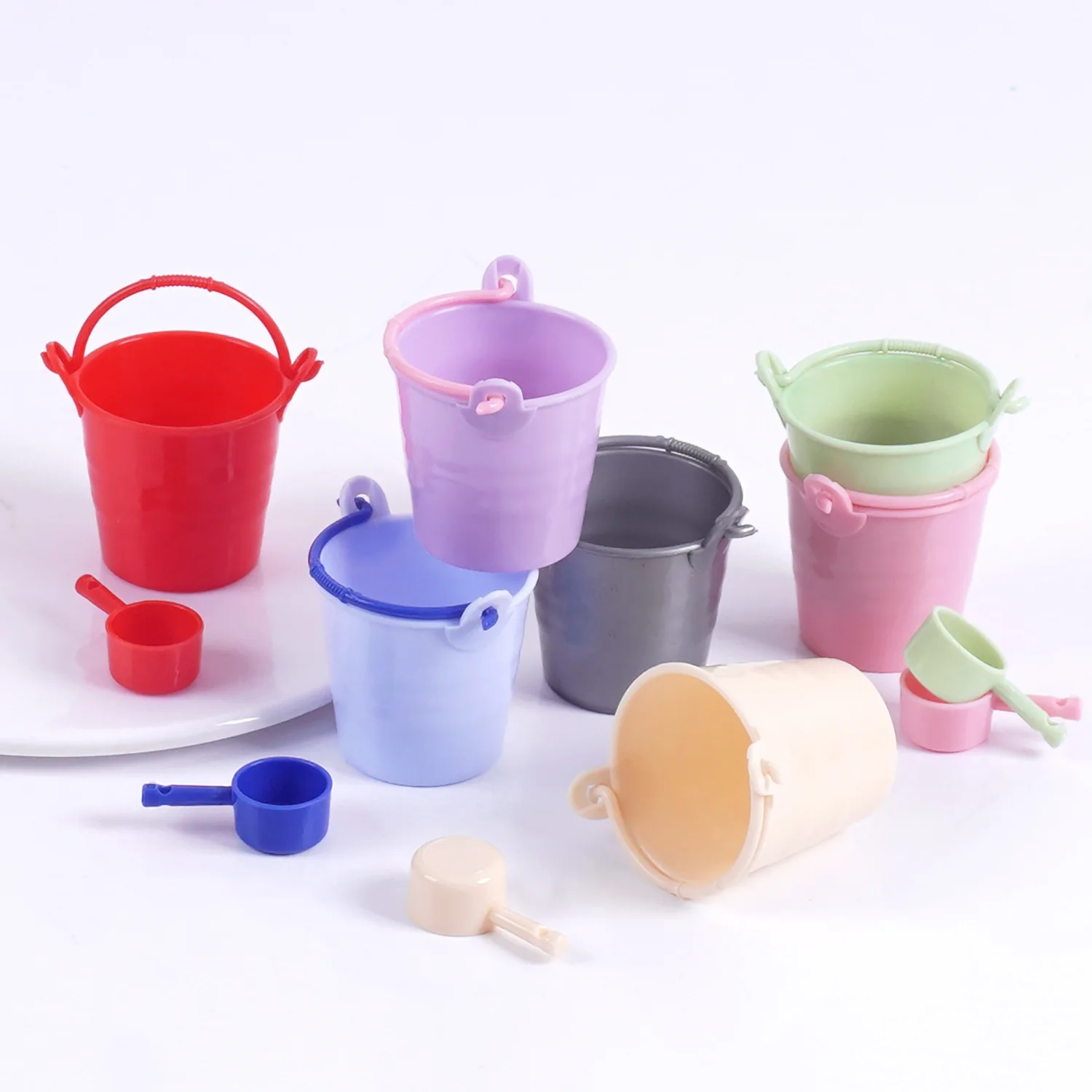 Mini Colorful Buckets Water Scoop Small Bucket Dollhouse Plastic Toys Simulation Miniature Beach Scene Ornaments Home Decor