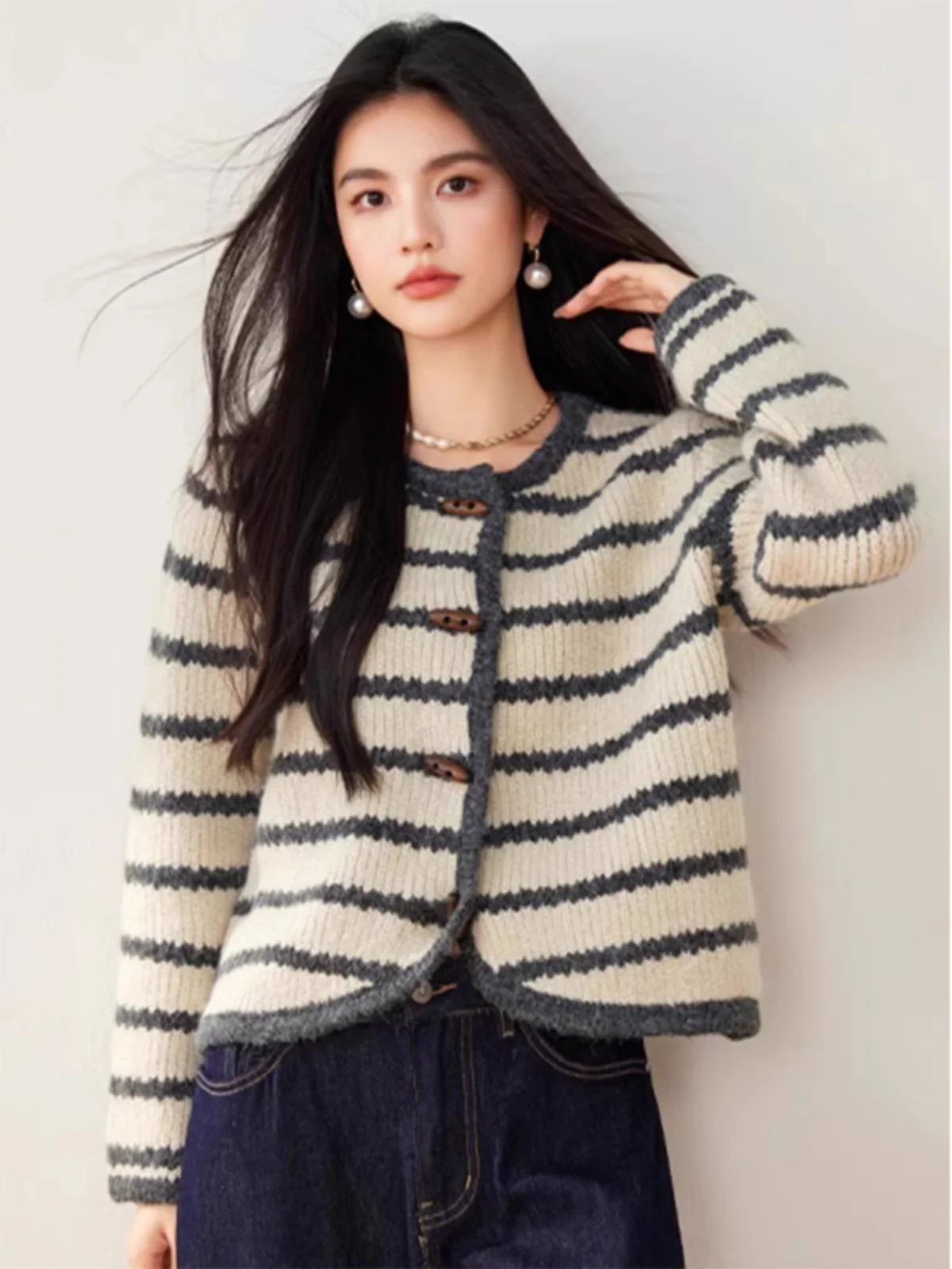 Faionable عادية مخطط الجولة Ne محبوك سترة مفتوحة سترة المرأة الخريف الشتاء جديد Sle اللون بلو شريطية #4