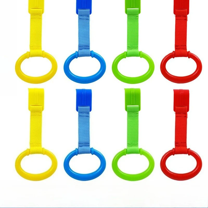 argola-suspensa-para-cercadinho-infantil-ajuda-o-bebe-a-exercitar-a-forca-dos-bracos