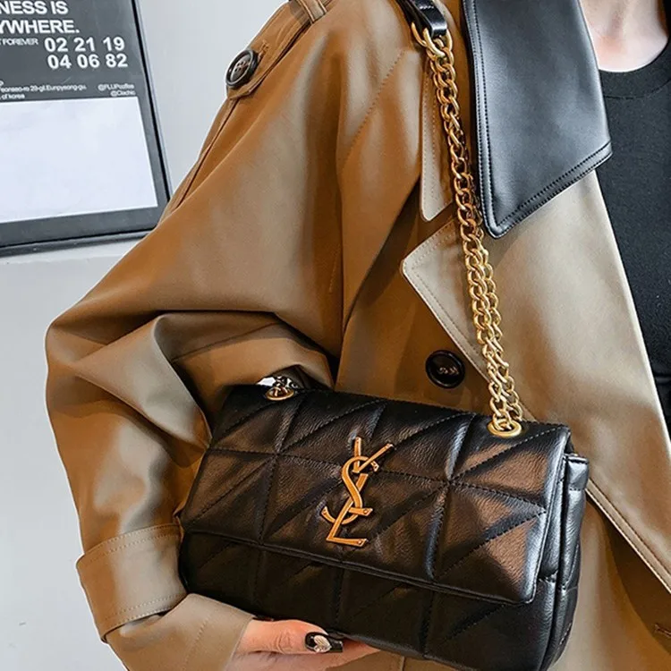 

2025 Cult-Favorite Statement Shoulder Bag, Multi-Way Convertible Crossbody Purse for Women, Architectural Vegan Leather Day