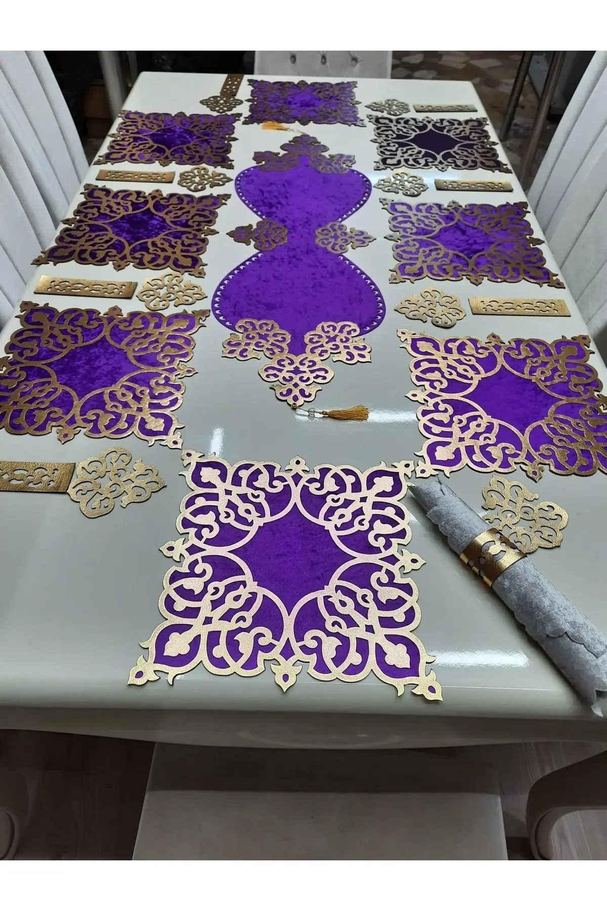 25-Piece Velvet Dining Set for 8 People |  Coasters, 1 Runner, Spoon Holders | Refined Purple and Gold