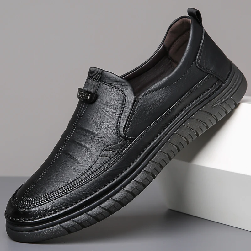 

Men Black Leather Loafers Slip on Casual Shoes Comfortable Soft Sole Business Work Shoes Male Daily Dress Footwear Size：38-44