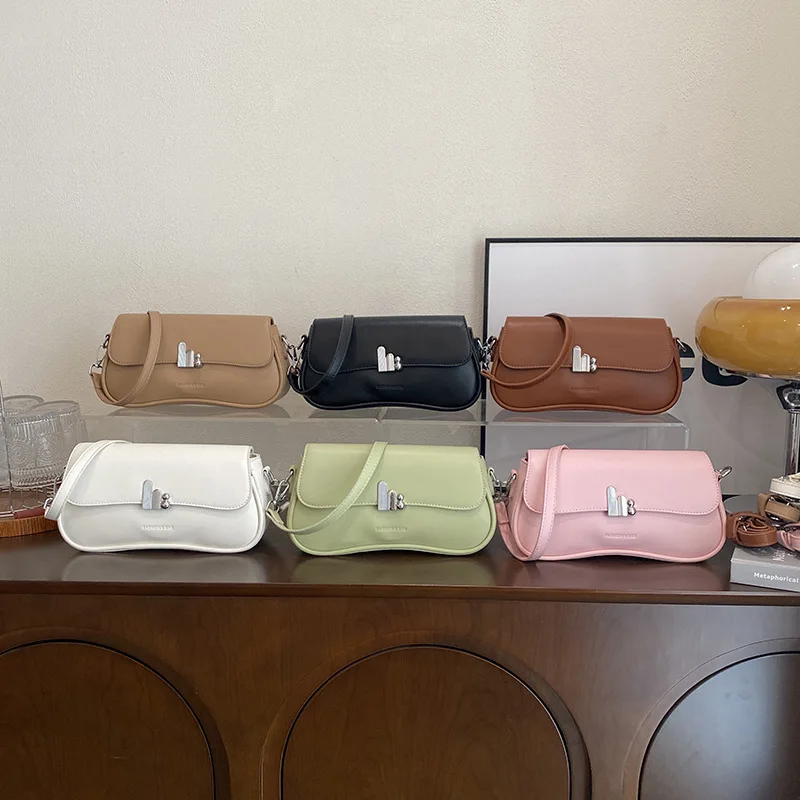 

2025 New Women's Bags - Retro Handheld, High-End Underarm, Versatile Small Square Bag