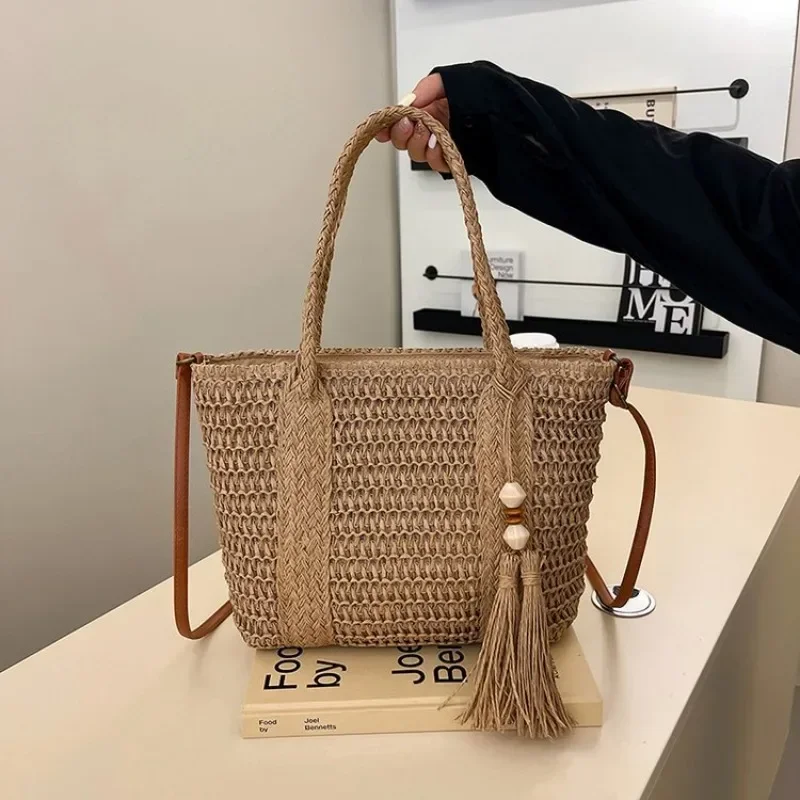 

2025 New Women's Straw Woven Crossbody Bag - Fashion Large Capacity Tote Shoulder Purse with Tassel Decor for Summer