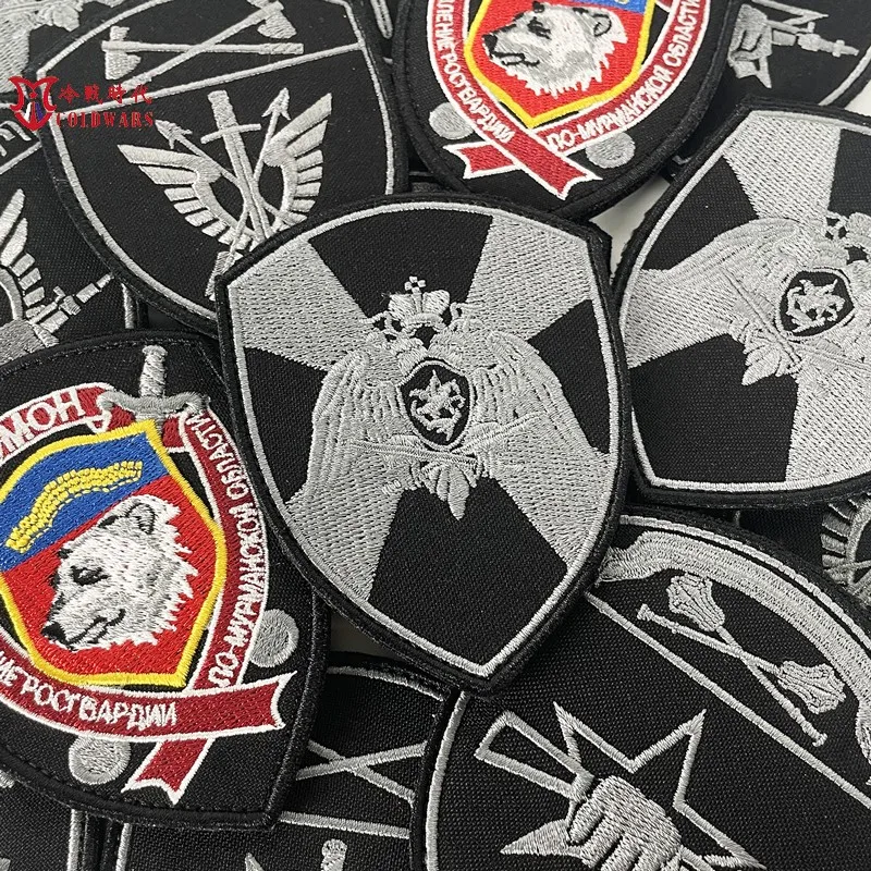 distintivo-de-identificacao-de-cracha-de-ombro-com-bracos-bordados-russos