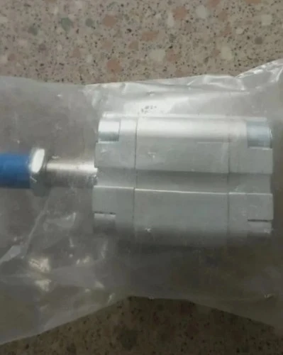 Brand New 1Pcs AEVUZ-25-15-A-P-A Cylinder Vacuum Cylinder Fast Delivery