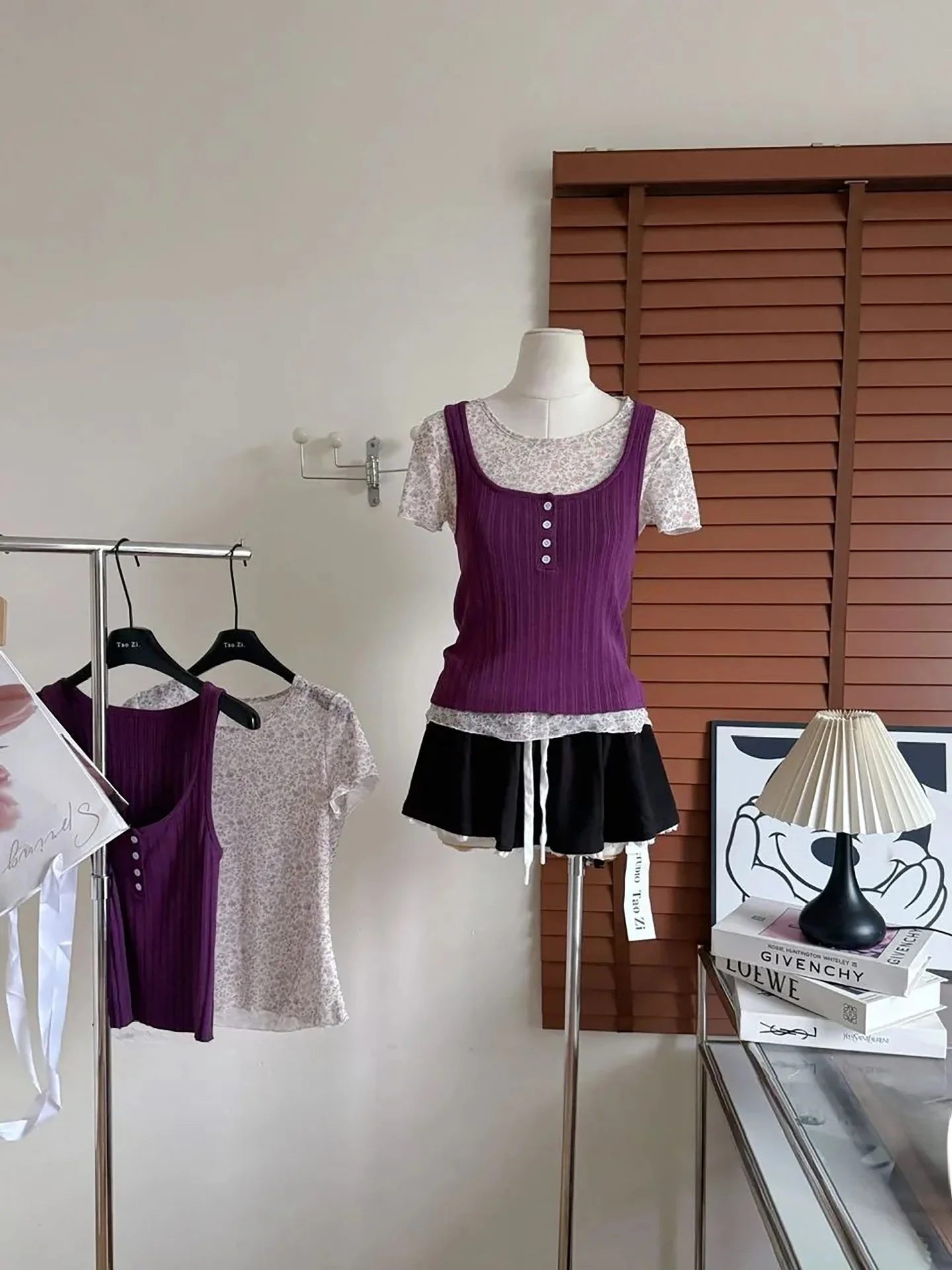 

Korean Style Purple Strap Vest Floral Short Sleeve Inner Wear Women's Summer New Commuting Two-Piece Set Elegant Fashion