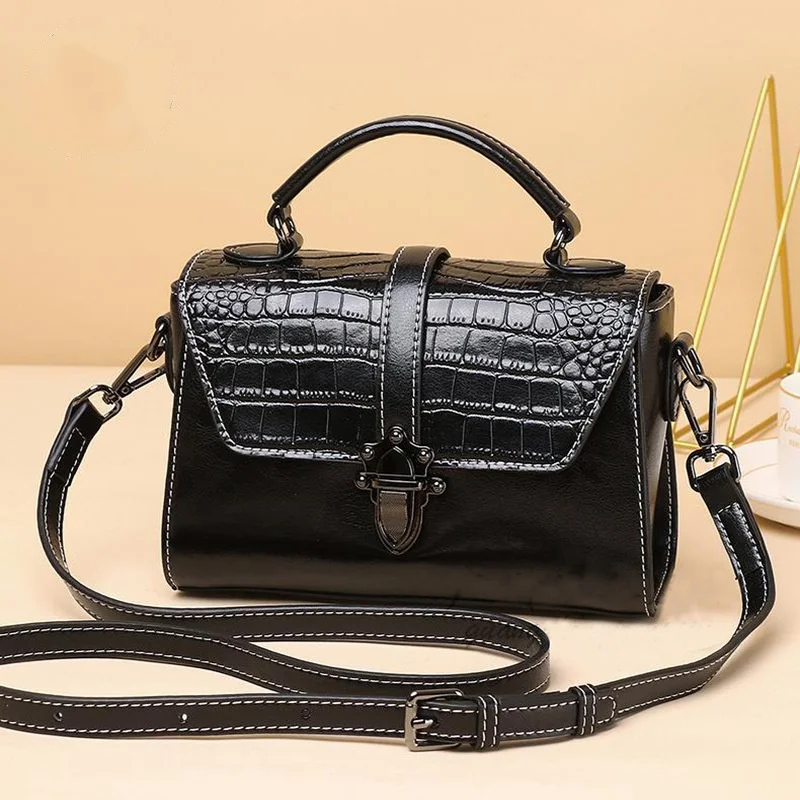 

Luxury Fashion Designer Serpentine Press Lock Buckle Genuine Leather Handbag Women's Vintage High-end Texture Crossbody Bag